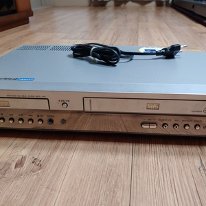삼성 SV-DVD650 DVD VTR 콤보