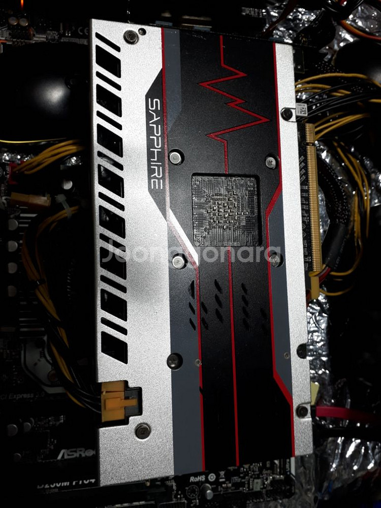 SAPPHIRE RX580 8GB--1