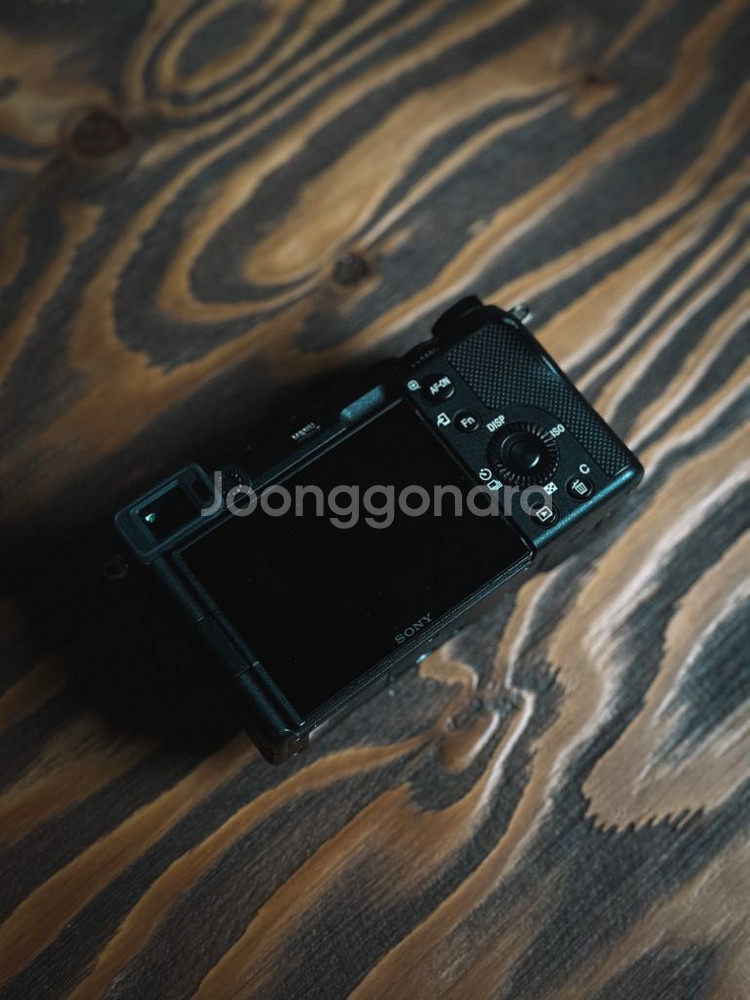 소니 A7C 미러리스 판매합니다 (번들 렌즈 포함)--2