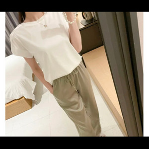 실크 새틴 반팔 티셔츠 수입의류