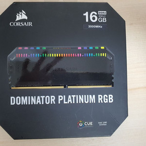 커세어 dominator rgb DDR4 3000