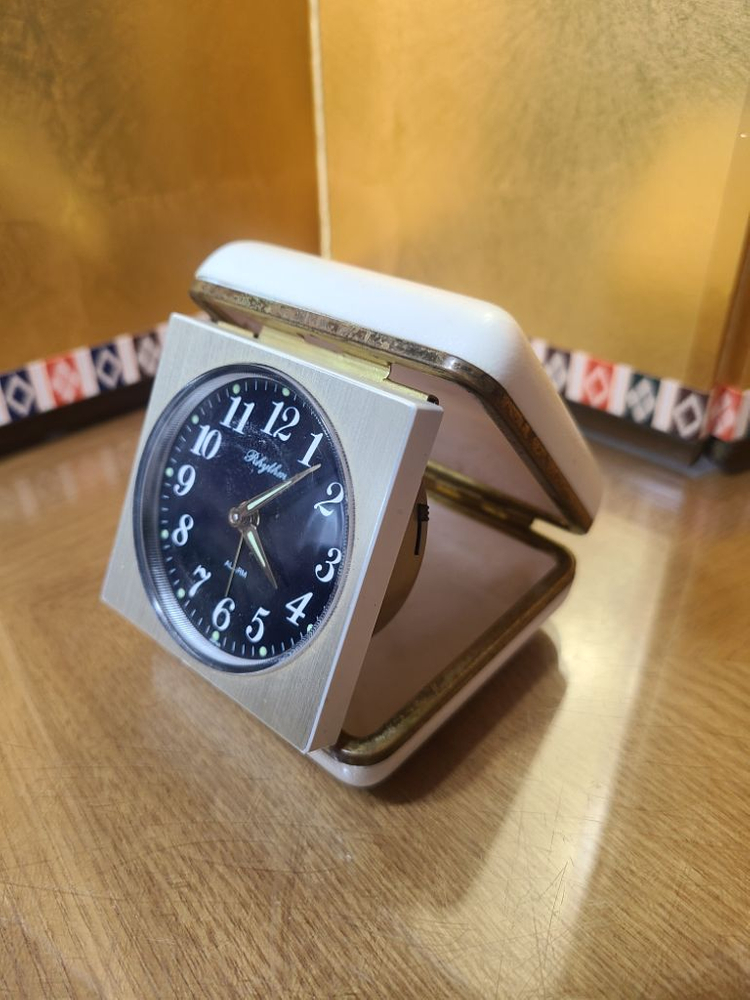 빈티지 일제 여행용 태엽시계--2