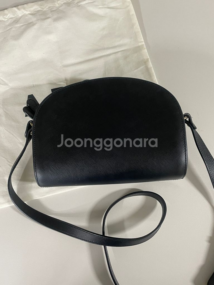 아페쎄 데미룬 하프문백 블랙--3