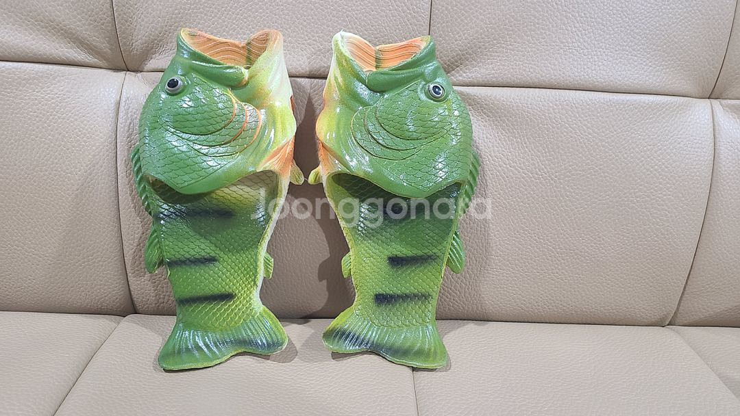 (180~190)쓸데없는선물 재미있는선물 물고기슬리퍼--2