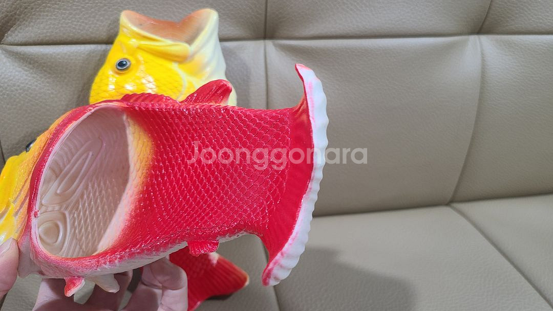 (195~200)쓸데없는선물 재미있는선물 물고기슬리퍼--2