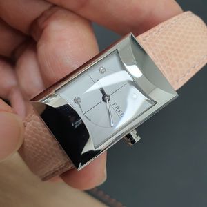 프레드 FRED 여성 손목 시계 교환 분양