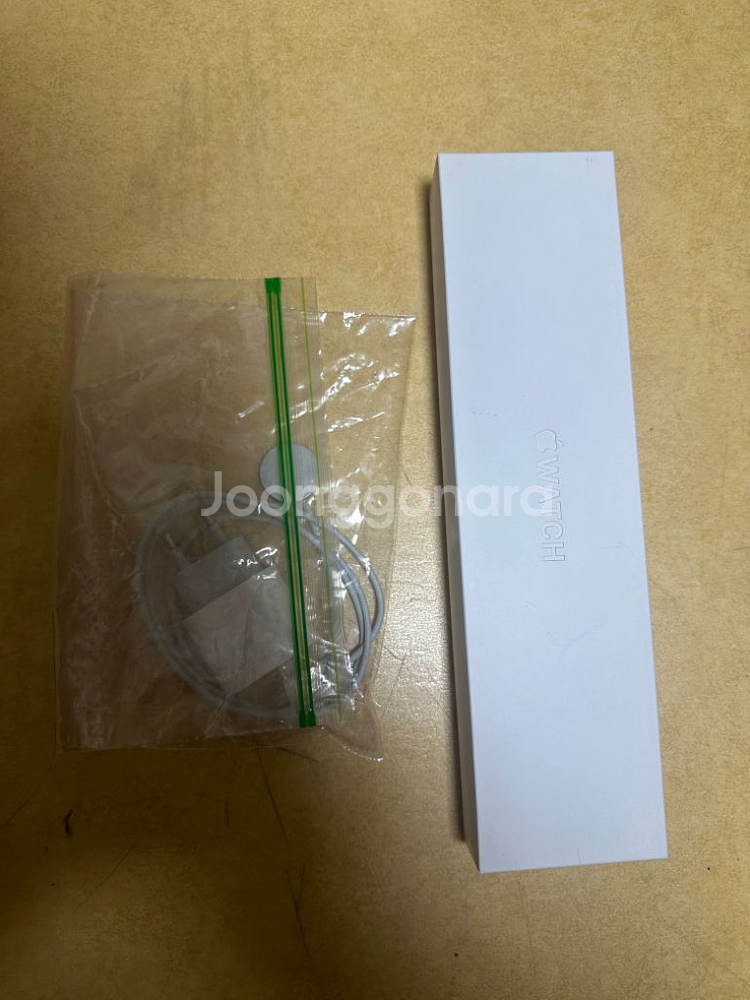 애플워치8 45mm 미드나이트 색상 GPS 급처합니다.--1