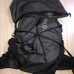엑스패드 라이트닝 백팩 가방 배낭 60L 팔아요