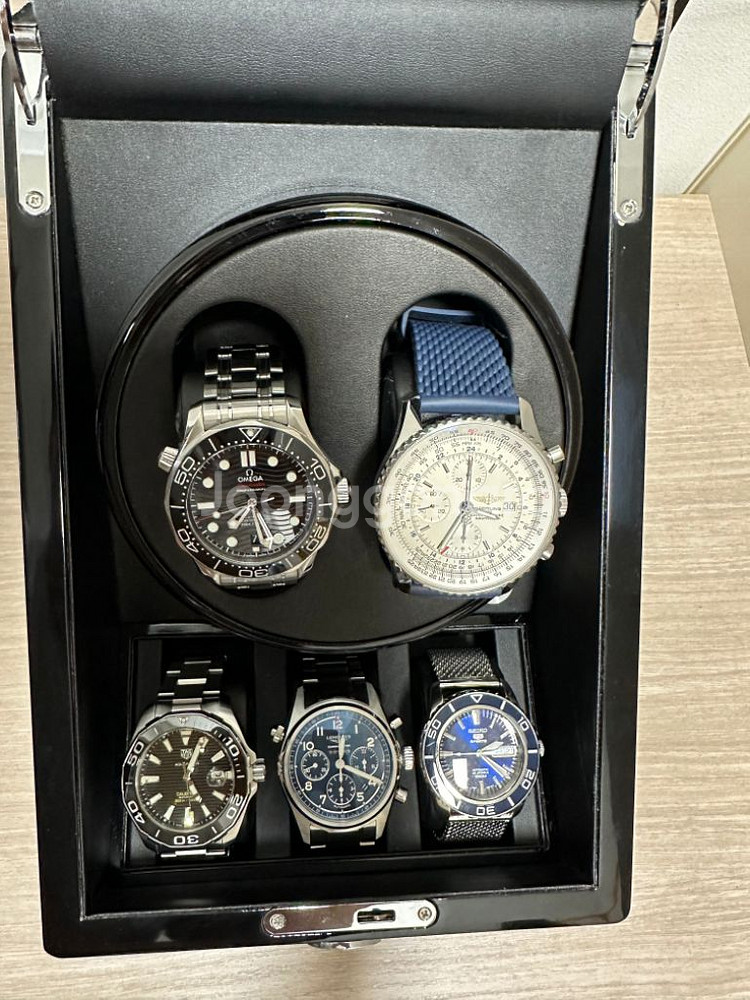 브라이틀링 네비타이머 GMT 46mm 판매합니다--3