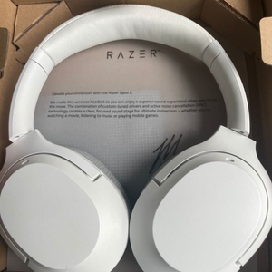 Razer X Opus 블루트스 헤드폰