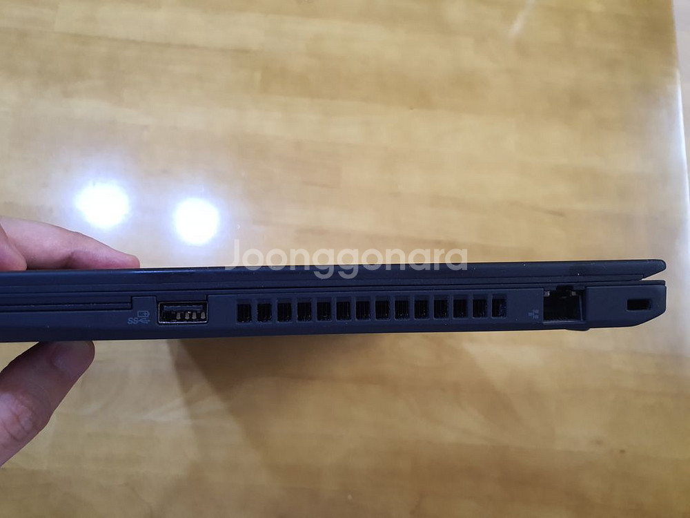 Lenovo ThinkPad T490--8