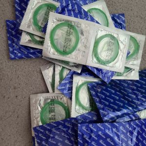 남성용품 콘돔65개