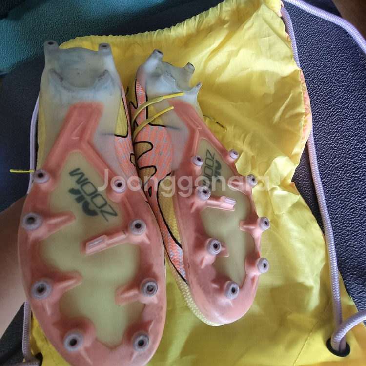 머큐리얼베이퍼15 AG 255사이즈--1