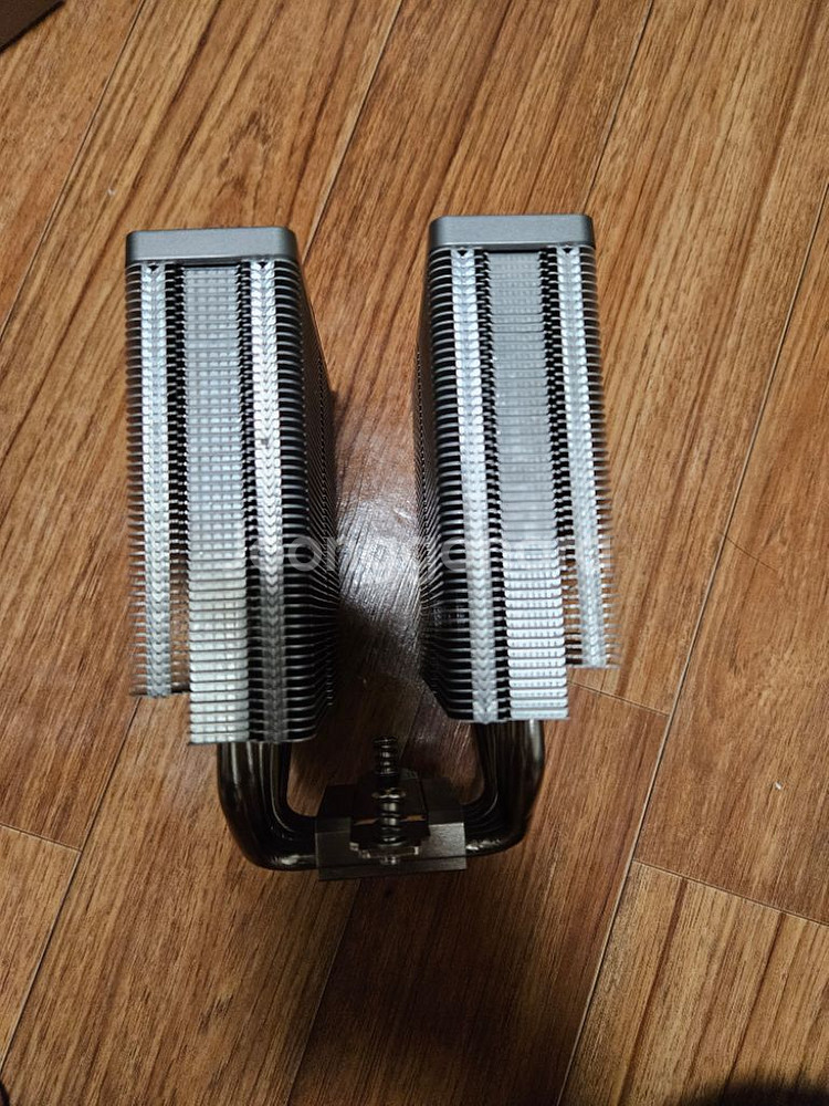AK620 팝니다--2