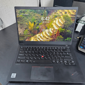 레노버 씽크패드 X1 카본 Gen8 노트북