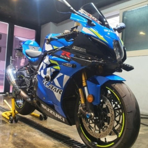 r1000r 삽니다.