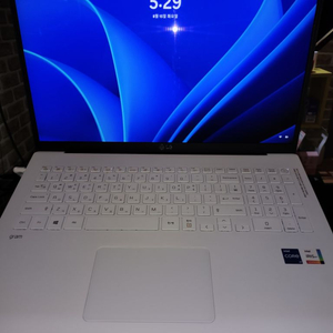 (판매완료)LG그램 i7 8GB 500GB 노트북