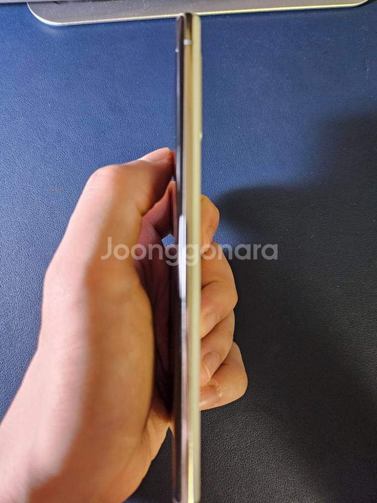 갤럭시노트10 흰색 256g s급 팝니다(정상해지)--1