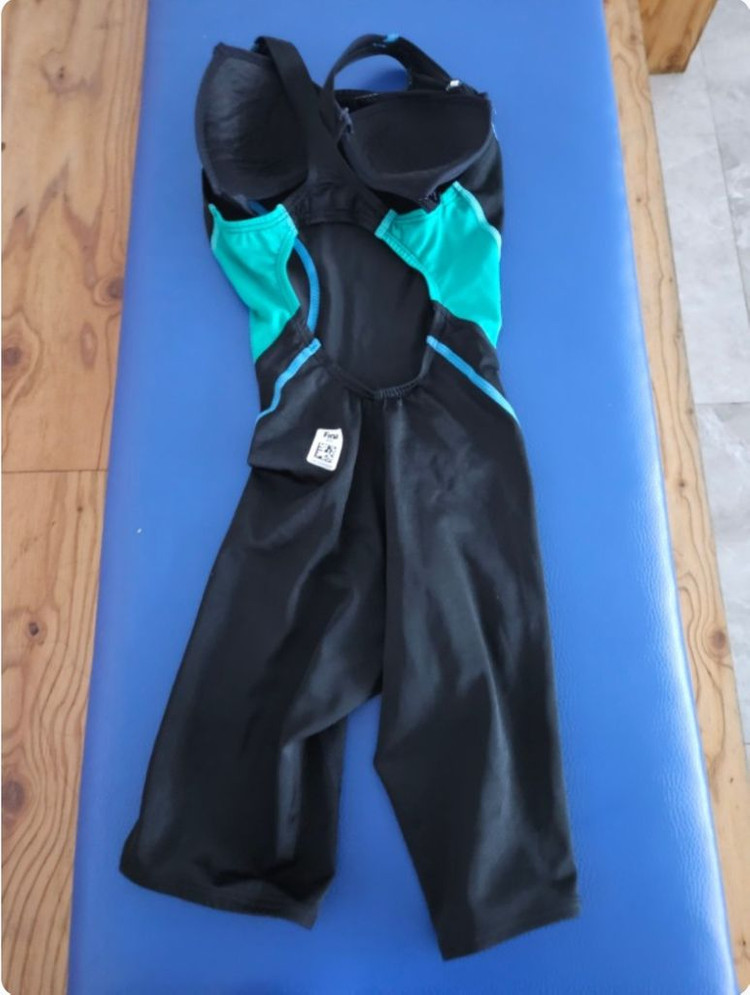 아레나 반전신 수영복--2