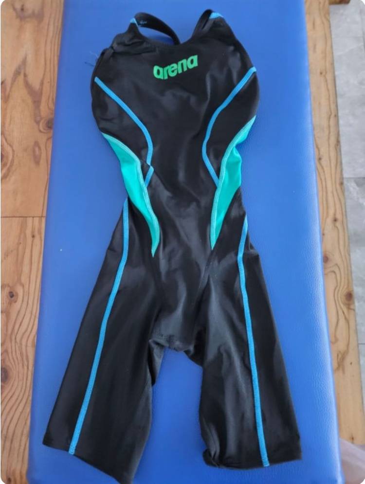 아레나 반전신 수영복--1
