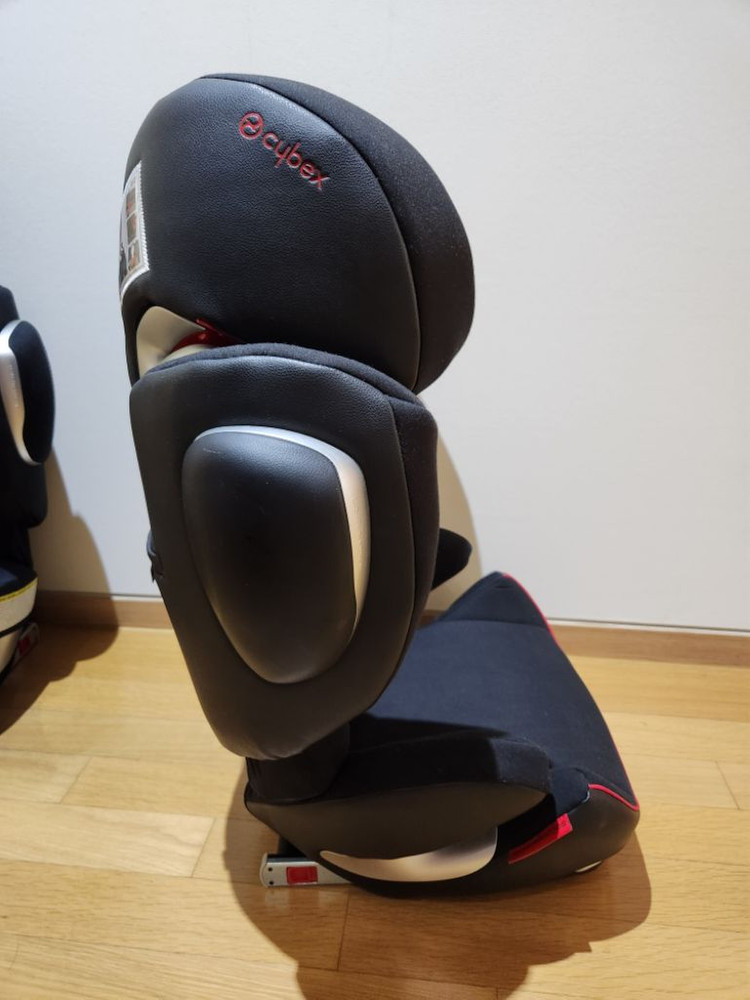 싸이벡스 솔루션 큐2픽스 주니어 카시트--2