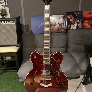 그레치 Gretsch G2622 Streamliner