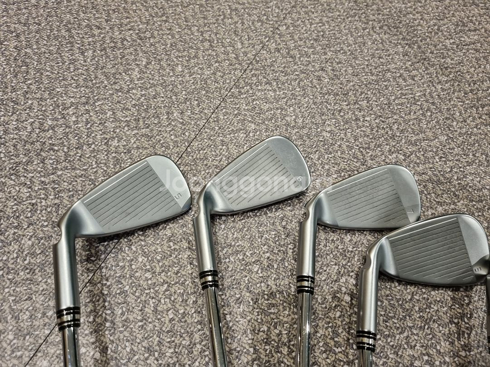 2달전 구매, 상태좋은 G425 아이언세트 R flex--4