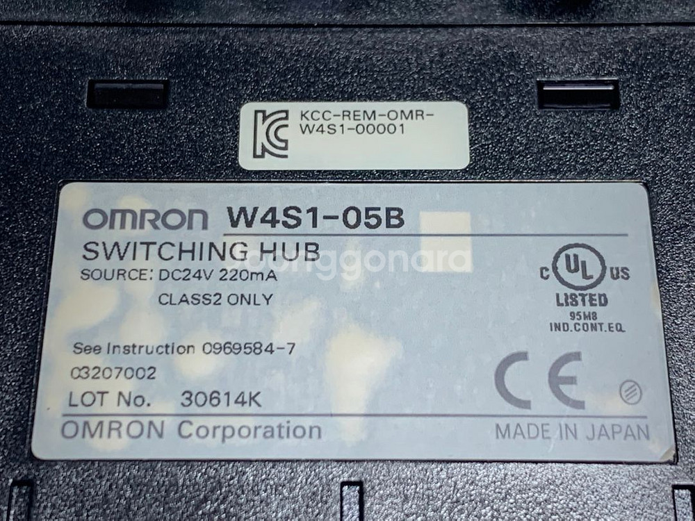Omron 산업용 스위칭 허브 W4S1-05B--2