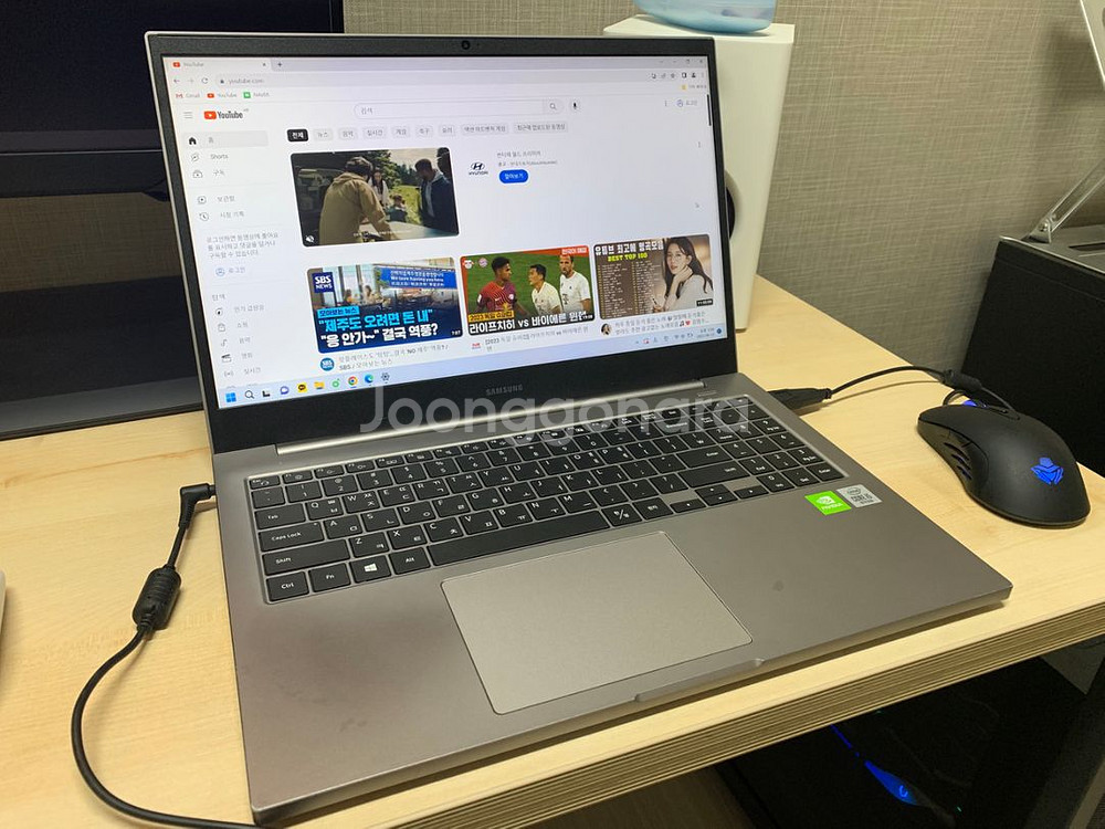 삼성노트북 플러스NT550 XCR-GD5A MX-250--0