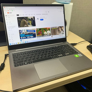 삼성노트북 플러스NT550 XCR-GD5A MX-250