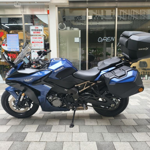 스즈키 GSX-S1000GT