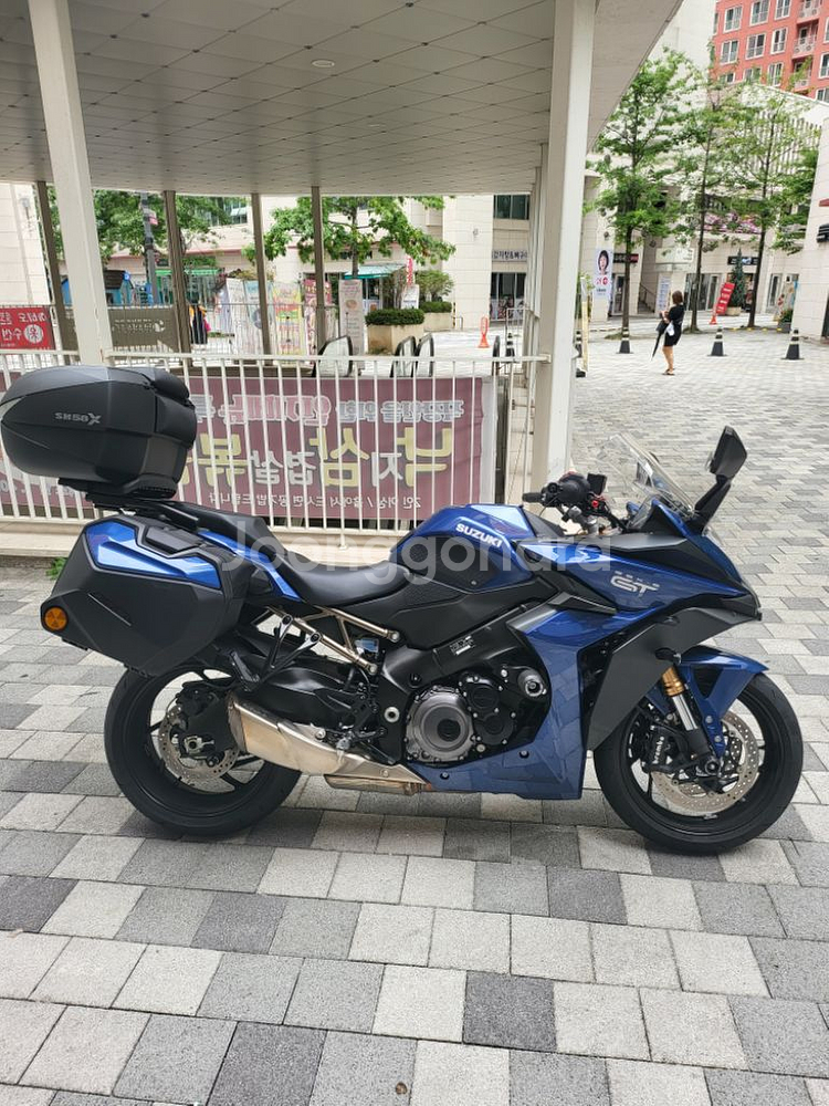 스즈키 GSX-S1000GT--1