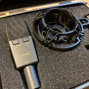 AKG C414 XL2 마이크