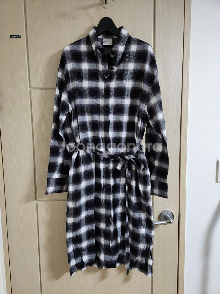 새제품-체크 롱셔츠 원피스 피치기모--1