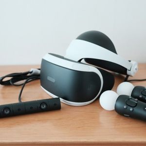 PS4 플스 VR 3번세트 기준 구성 팔아요 ~ 부산