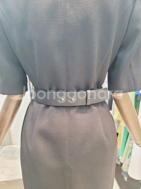 새옷) 모조에스핀 더블버튼 벨트 포인트 반팔 정장원피스--3