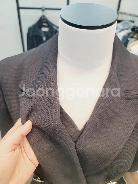 새옷) 모조에스핀 더블버튼 벨트 포인트 반팔 정장원피스--5
