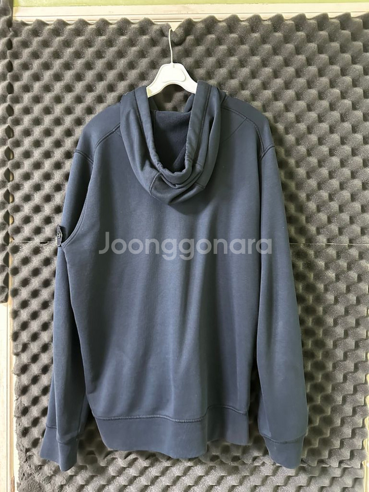 스톤아일랜드 후드집업 L--1