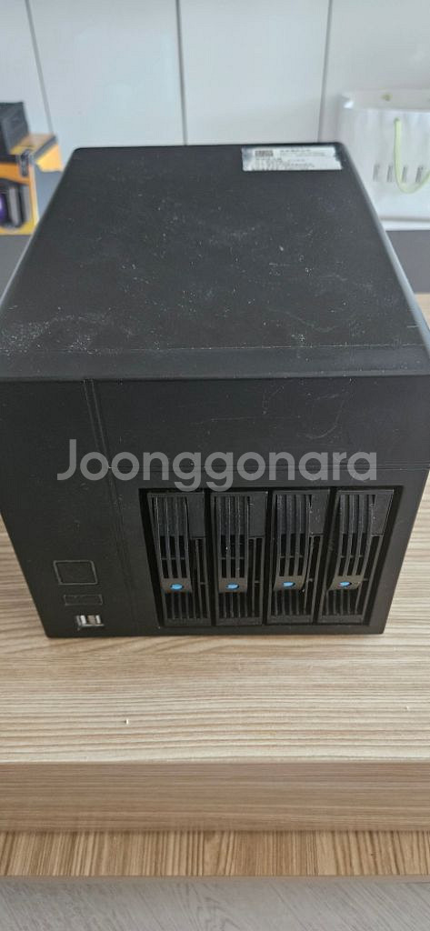 타오나스B형 8tb 팝니다--0