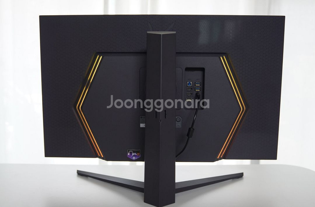 LG 32인치 나노IPS 2세대패널 240Hz 모니터--4