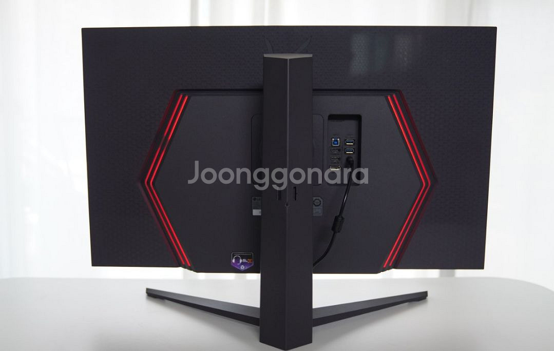 LG 32인치 나노IPS 2세대패널 240Hz 모니터--3