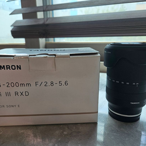 탐론 FE 28-200mm 소니마운트 렌즈 팝니다