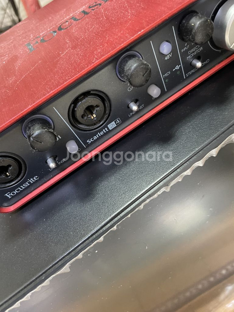 스칼렛 2i4 젠2--1