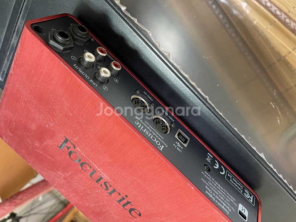 스칼렛 2i4 젠2--2