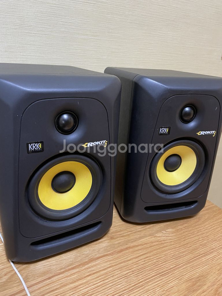 KRK ROKIT5--1