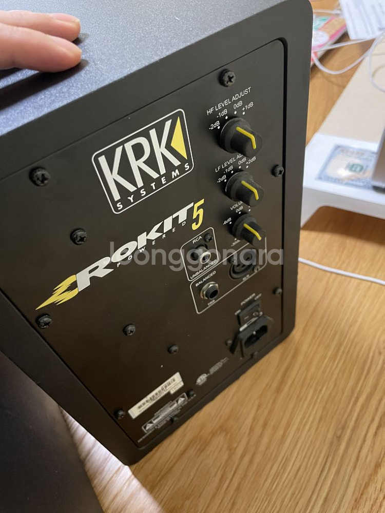 KRK ROKIT5--4