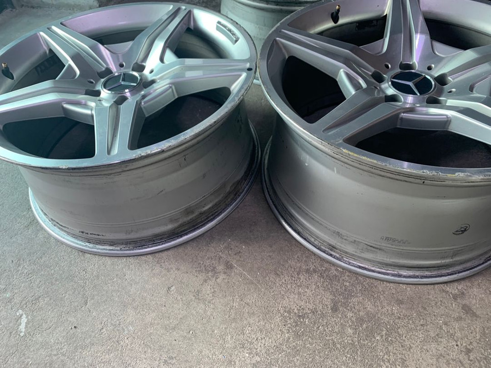 벤츠 정품 AMG 19인치 휠 4짝 한대분+휠볼트20개--2