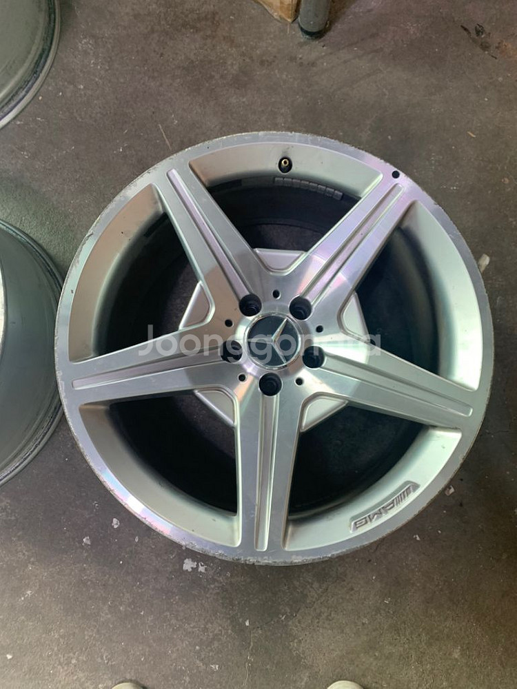 벤츠 정품 AMG 19인치 휠 4짝 한대분+휠볼트20개--3