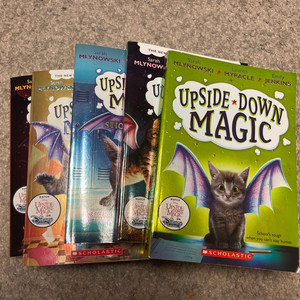 (영어원서) Upside down magic 1-5