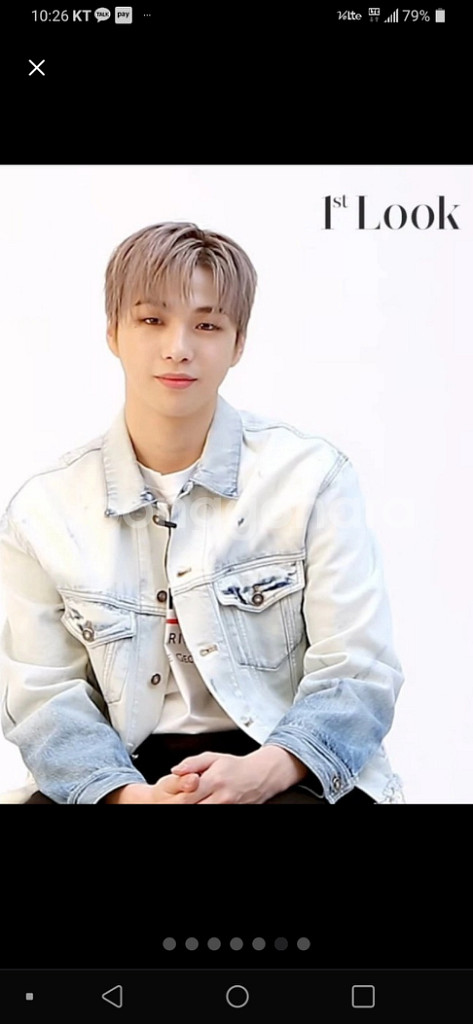 강다니엘 지방시 청자켓 (새제품 )--1